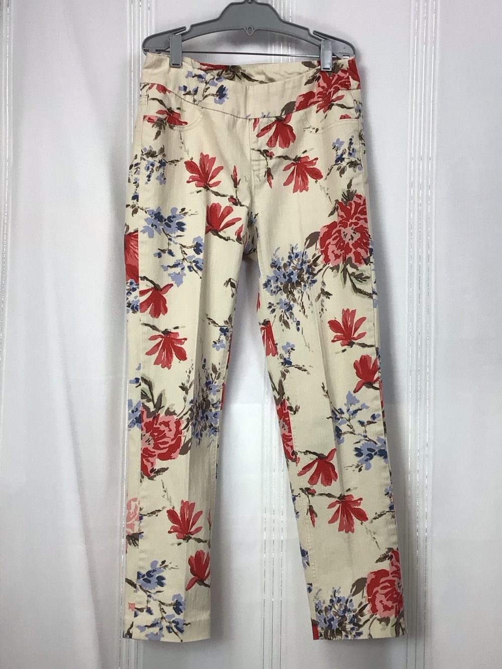 Slim-Station by Multiples Cream Floral Straight Leg Stretch Pull-On Jeans Sz.2